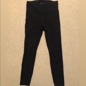 XS Athleta Ultimate Stash Pocket Leggings